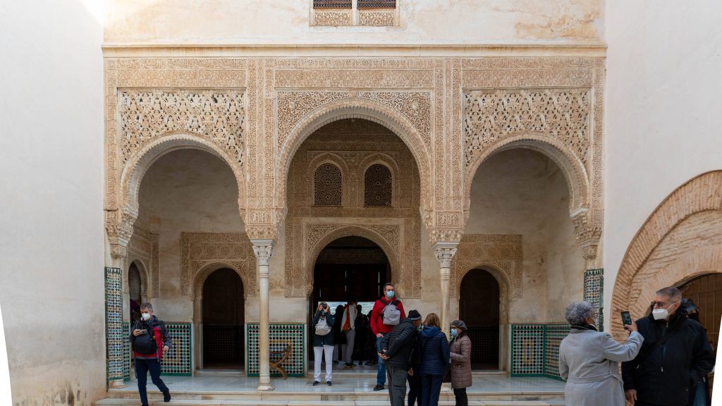 Guía completa de la Alhambra.