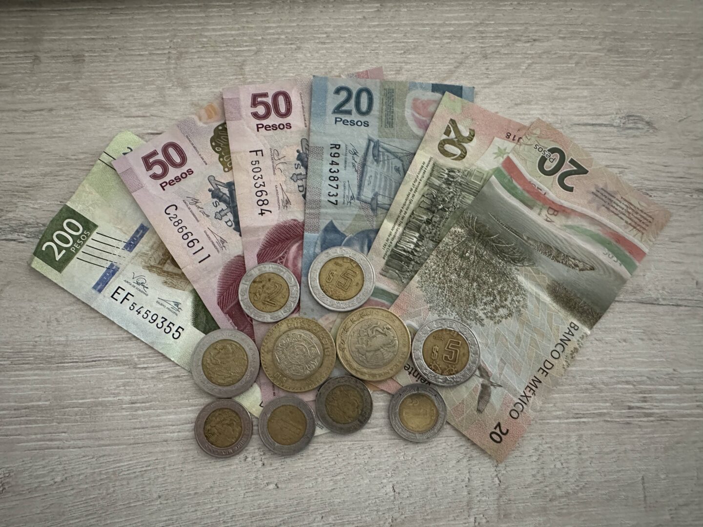 pesos mexico