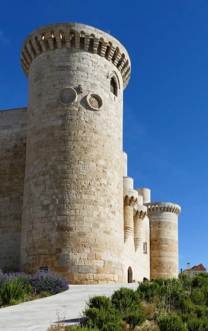 Castillo de los Sarmiento Palencia Turismo