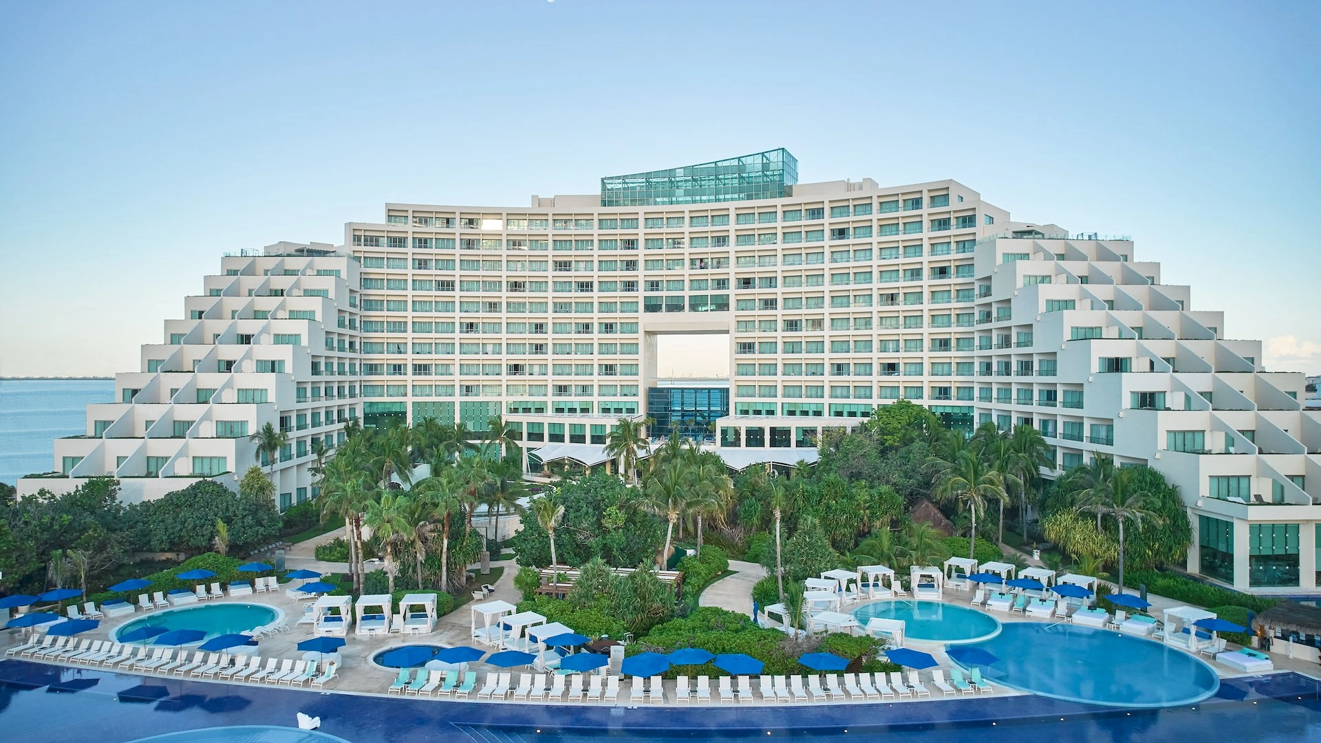 Live Aqua Beach Resort Cancun