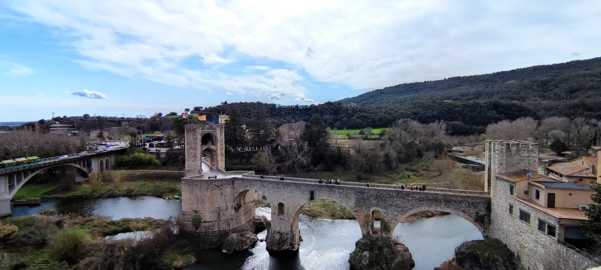 puente besalu desde mirador